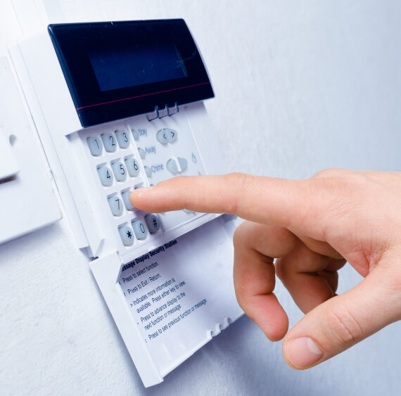 Business intruder alarm keypad – keyholding and alarm response in Greater Manchester